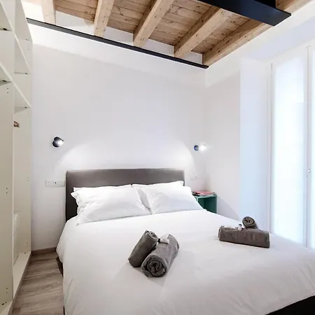 Spazio 77 - The House Of Travelers Maison d'hôtes *